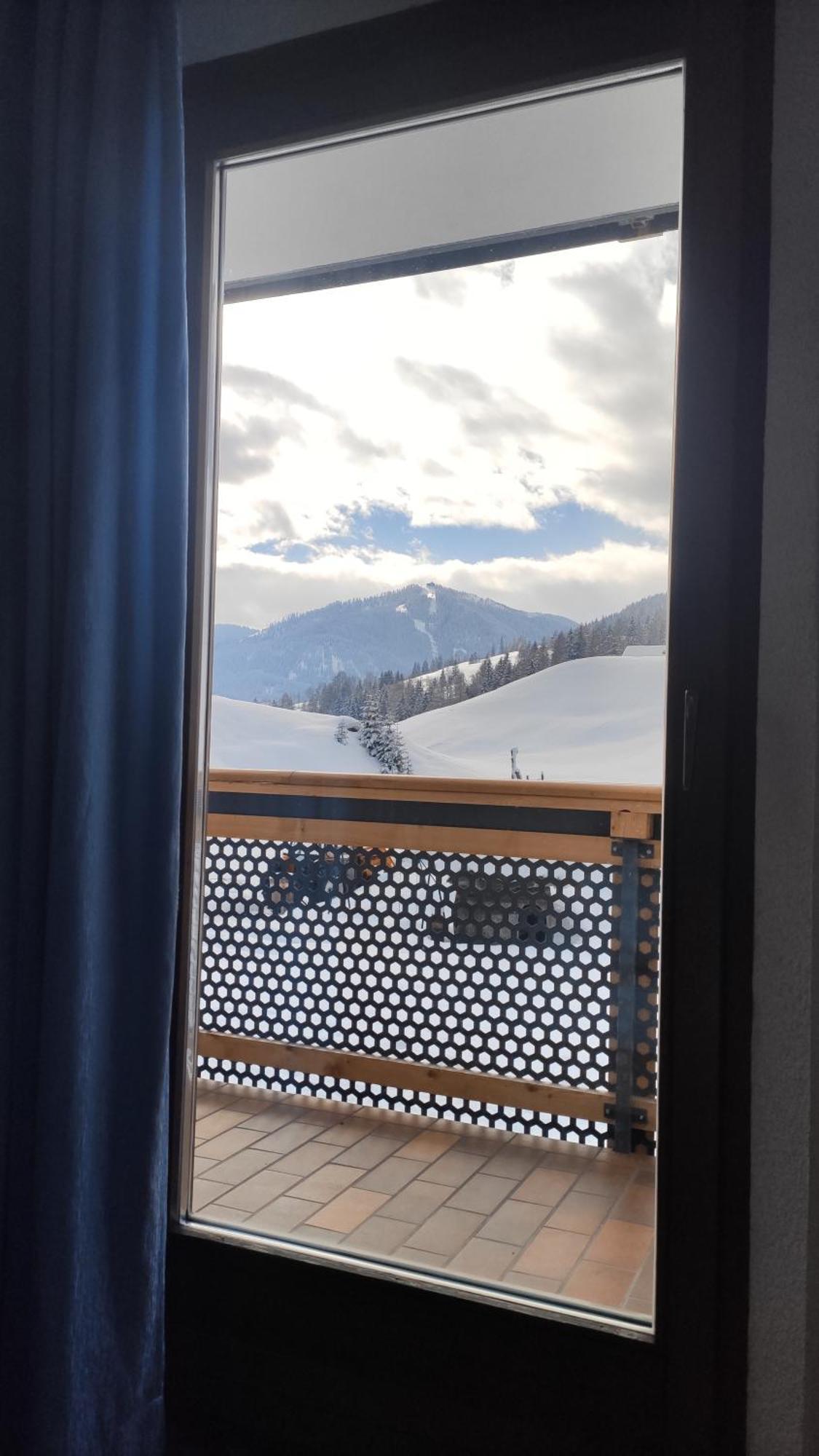 Guesthouse Rungg Badia (South Tyrol) Ngoại thất bức ảnh