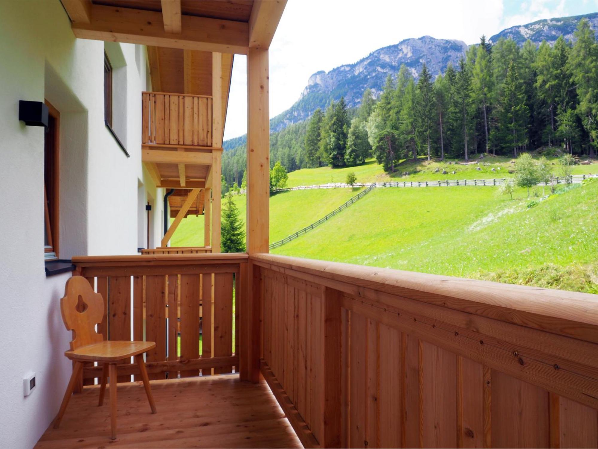 Guesthouse Rungg Badia (South Tyrol) Ngoại thất bức ảnh