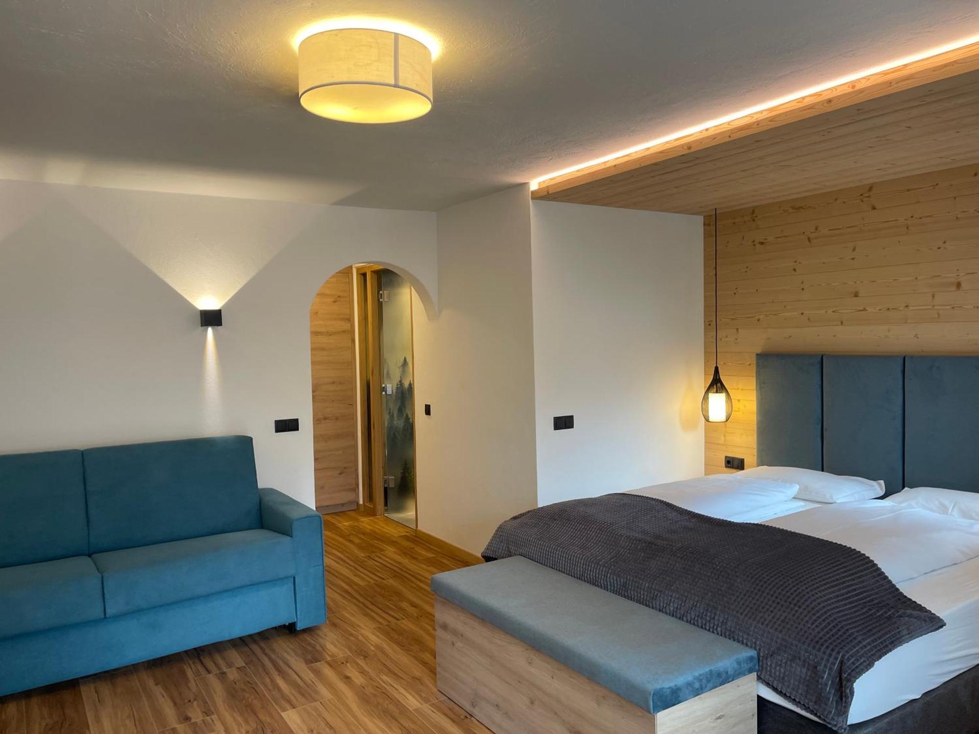 Guesthouse Rungg Badia (South Tyrol) Ngoại thất bức ảnh